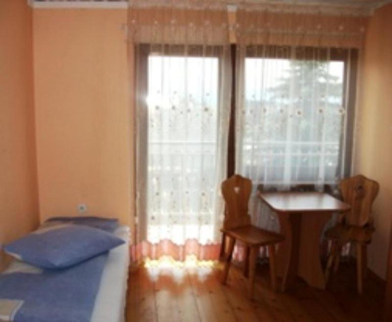 Janosik Apartment Бустрик Екстериор снимка